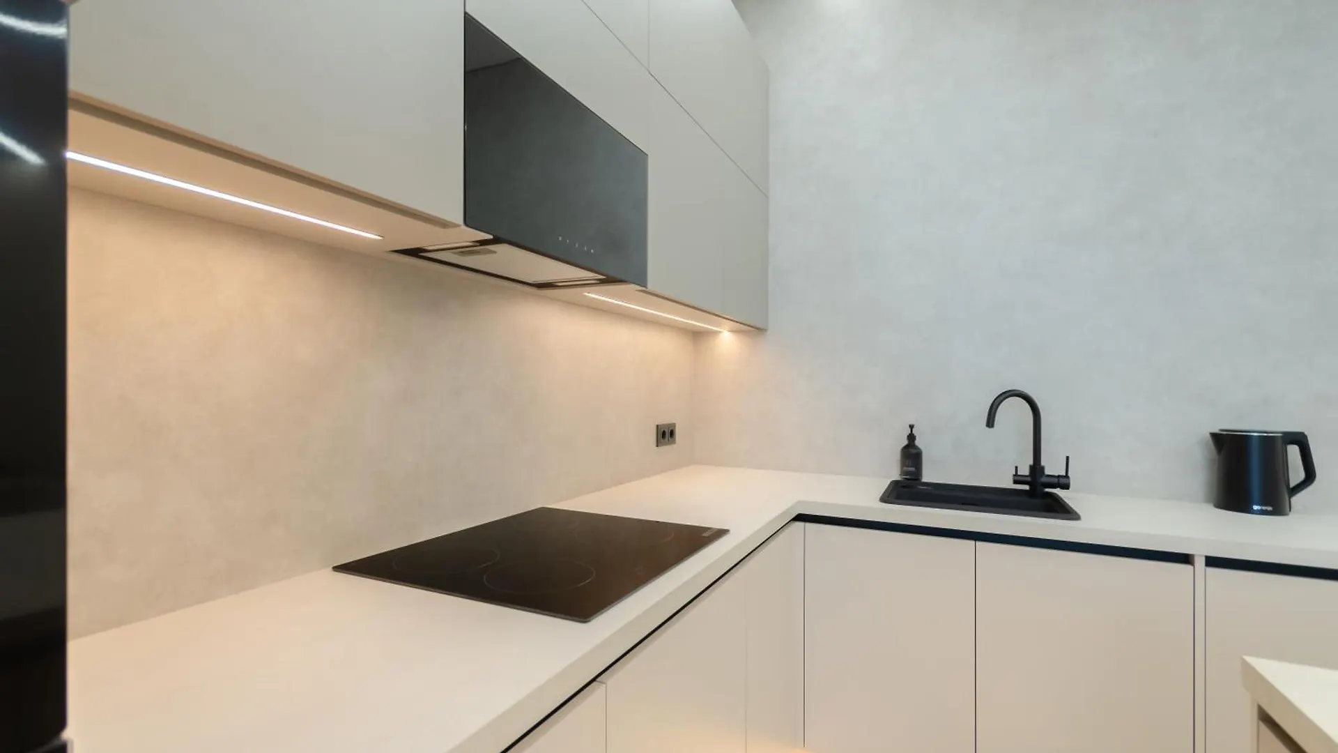 Petrovdom Apartments 34-433 In Rc Manhattan City,Beresteiskyi 11 Киев
