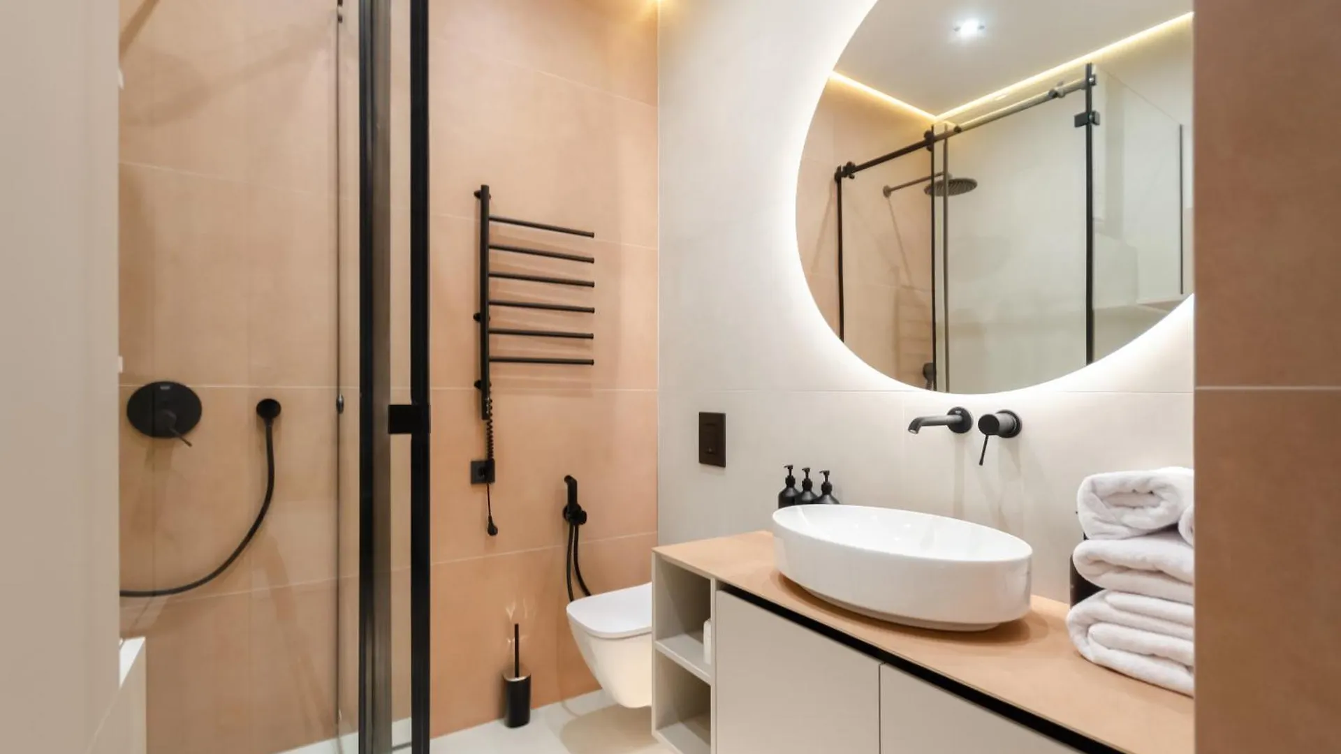 Petrovdom Apartments 34-433 In Rc Manhattan City,Beresteiskyi 11 Киев